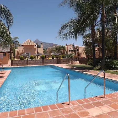 Maison Puerto Banus 度假居 *