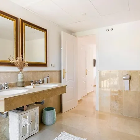 Dom wakacyjny Maison Puerto Banus